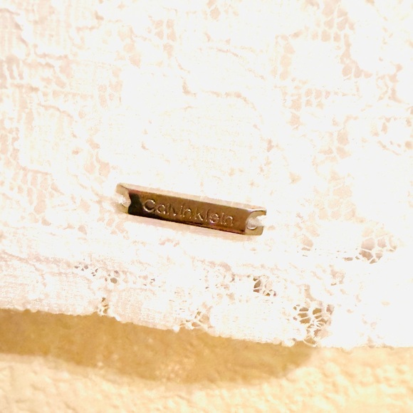 NWT Calvin Klein White Lace Tee - Picture 6 of 9